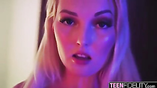 Pallid Phat ass white girl Lovita Destiny