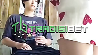 Ibu Dan Anak Tiri Di Dapur