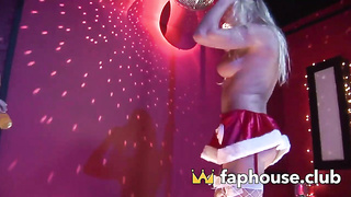 3 whores got individual after being happy with a sumptuous facial cumshot