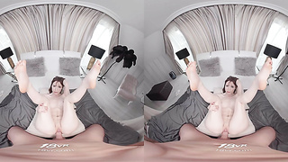 Kate Quinn Has Been Desperate For You To Get Home And Bang Her Cock-squeezing Twat - Puny Kate