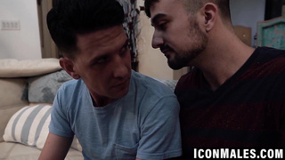 Jacob Stax addicted to Mason Lears ideal chubby bum