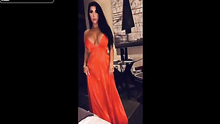 August Taylor: Crimson Sundress (Kim Nike)