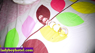 Ample pipe Japanese she-male providing a bj