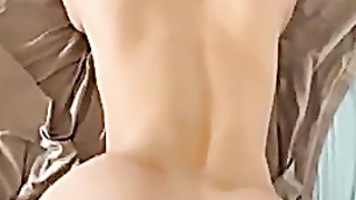 Jamelizzzz tears up and blows