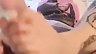 loetoes feetjob
