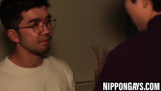 Japanese Yuki V plumbs Daniel Zhang before super-hot cream-colored complete