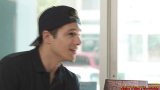 Delivery Kick Jayden and Troye