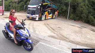 Motobike rail for Thai GIRLFRIEND and home fuckfest