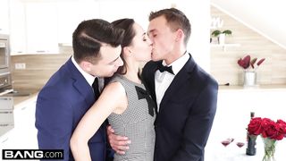 Glamkore - Lilu Moon gets a DOUBLE PENETRATION with her Spouse & Homie
