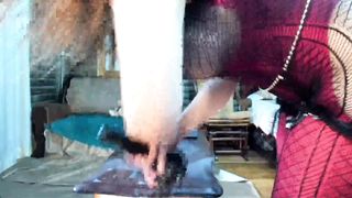 Litte_lzzi Rail Dump Fake Penis two