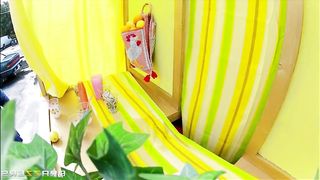 Gal Lemonade taken Stiff from behind