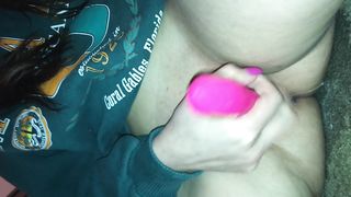 Super-Fucking-Hot Teenager Spraying Hasty before Step-Sister comes Home!