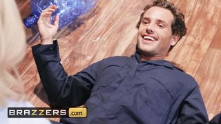 Brazzers - Enormous Bap Office Mega-Bitch Nicolette Shea gets Ravaged