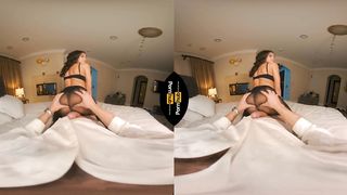 VR 180 - Kendra Spade wants to get Ravaged for her fresh Years Resolution