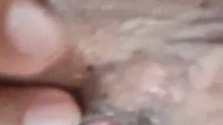 Zorrita con tetas pequeñas
