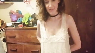 sweetpetites -- cinnocent first-ever blowjob and penetrate on webcam