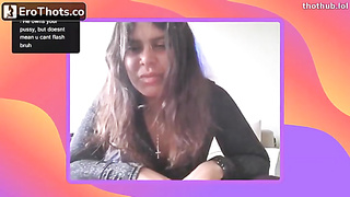 courageous_DE3XF2F5UK showcasing her knockers live on convulse