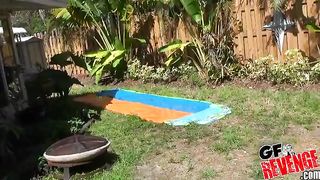 2 kinky girlfriends on a backyard