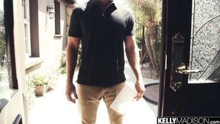 Kinsley Anne Boinks the Handyman