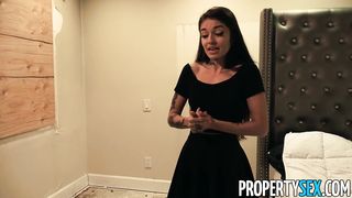 PropertySex Bad Roomie Apologizes with Blow-Job and Hookup