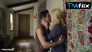Nicole Kidman Caboose, Milk cans Vignette in A Family Affair