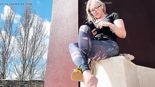 Shoeplay and Hanging From Empressbellasadica in Public