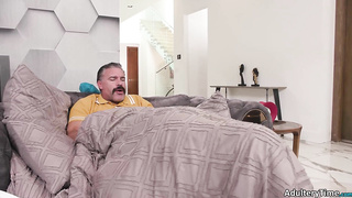 Charles Dera Facefucks Chloe Rose