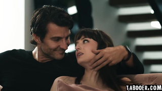 Jay Sleek Nails GIRLFRIEND in Front of sonny Blake Bullet