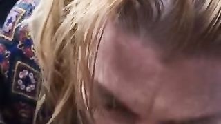 Escort gives an Impressive Condom-Free Bj