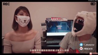 导演力邀网红玲酱泡泡浴激情-three