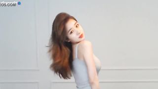Afreeca Bj韩国美女主播徐雅热舞走光尽收眼底