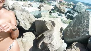 Красивая история мамочки на море (позирование и немного минета)