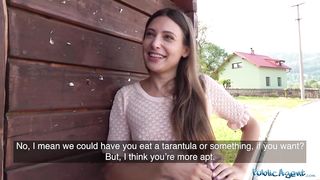 Public Agent Super-Fucking-Hot black-haired Talia Mint deepthroats and romps outdoors