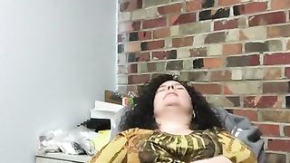 Jacking Educator alone in Office Degustating herself till she Spunks.