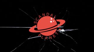 Emilia Clarke Bare and Bang-Out from 'Game Of Thrones' On ScandalPlanetCom