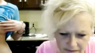 Mommy And Stepdaughter Bare On Web Cam