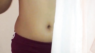 Indian dame unclothe in front of her beau