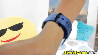 Lesbians Babe Licks And Finger Fuck Their Pussy