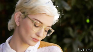 Brief haired, nerdy ash-blonde with glasses, Skye Blue got her daily portion of hard-core smash