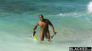 Dark-Hued fellow pummeled a steaming, milky damsel in her villa and made her moan from delectation