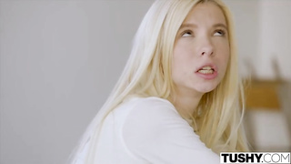 Smallish towheaded is yelling and shrieking from enjoyment while her paramour is pulverizing her cock-squeezing booty