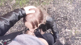 College Girl Make Public Suck Off Сlassmate and Fuck-Fest on the Railway