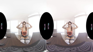 Tasty dark-haired with glasses is getting plumbed during a nasty VR sesh and shrieking while jizzing
