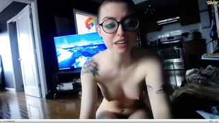my sis CaringErin live demonstrate