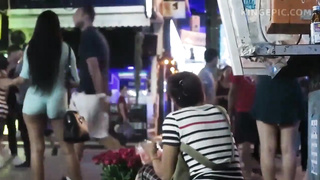 Japanese Lovemaking Tourist - Ways To Meet Thai Dolls