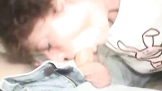 Deepthroats Chisel to Pay Her Boyfriends Bills - More at cuntcams.net