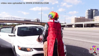 Gibby The Clown Plumbs Tastey Tee On Atlanta’s Most In Demand Highway