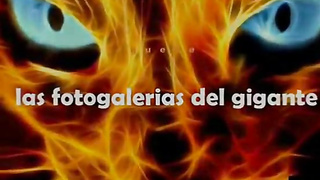 27 Kim Kardashian 100 Fotos[1]