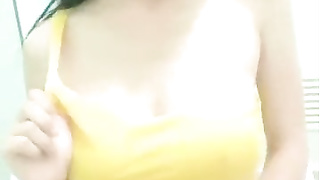 Japanese Brunette Dansse.