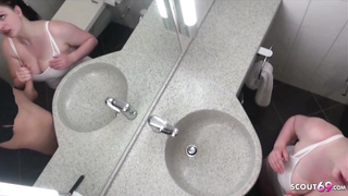 German Step Sista Lure to Plow in Douche bei Brutha